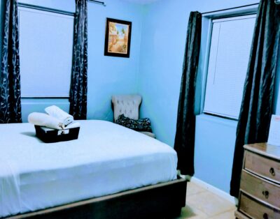 Private Room with dedicated Bathroom & Kitchen in West Palm Beach